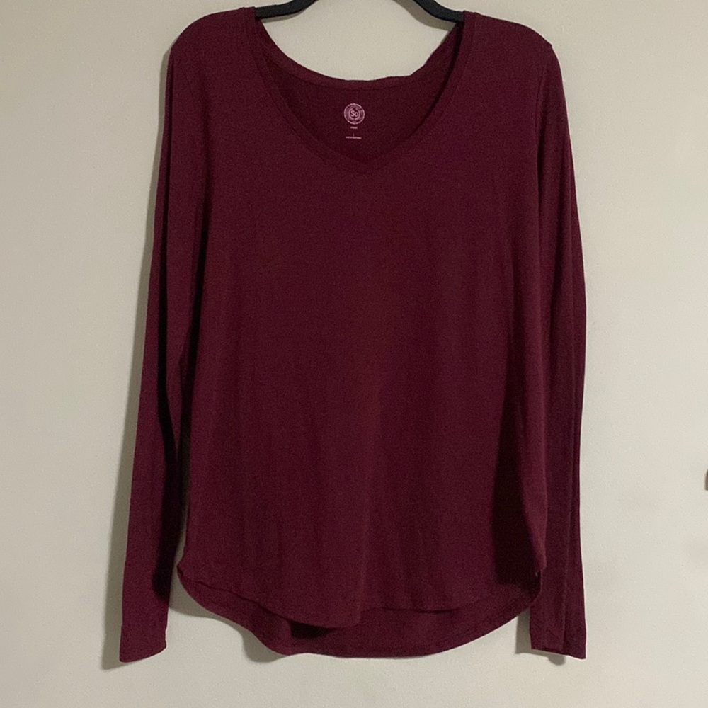 Set of 3! Favorite V-necks